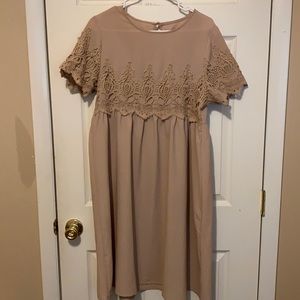 Mauve / nude dress